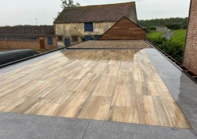 Terrasse - Céramique - Imitation bois - Gravier beige - Aménagement Extérieur - Laurent Hubert
